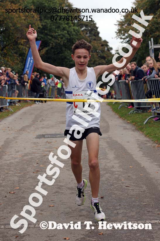 Boys under-15s ERRA Road Relays, Sutton Coldifield, Birmingham. Photo: David T. Hewitson/Sports for All Pics